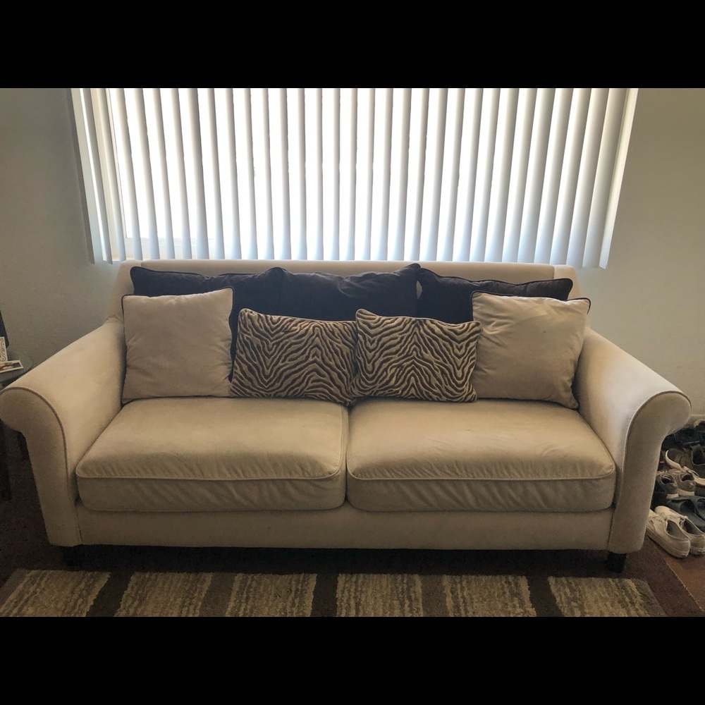 Couches - Picture 2 of 2